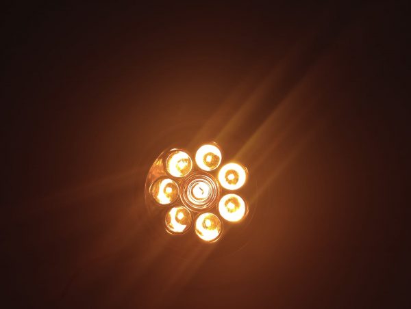 Plafón Redondo De 8 Leds 10-30v Marco De Metal - Image 5