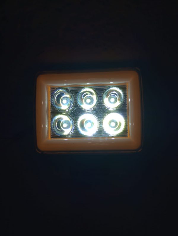 Faro Rectangular De 6 Leds Con Anillo Ambar 12v - Image 6