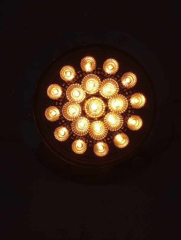 Plafón De 21 Leds Con Base Cromada 12 V Ambar 3 Funciones - Image 5