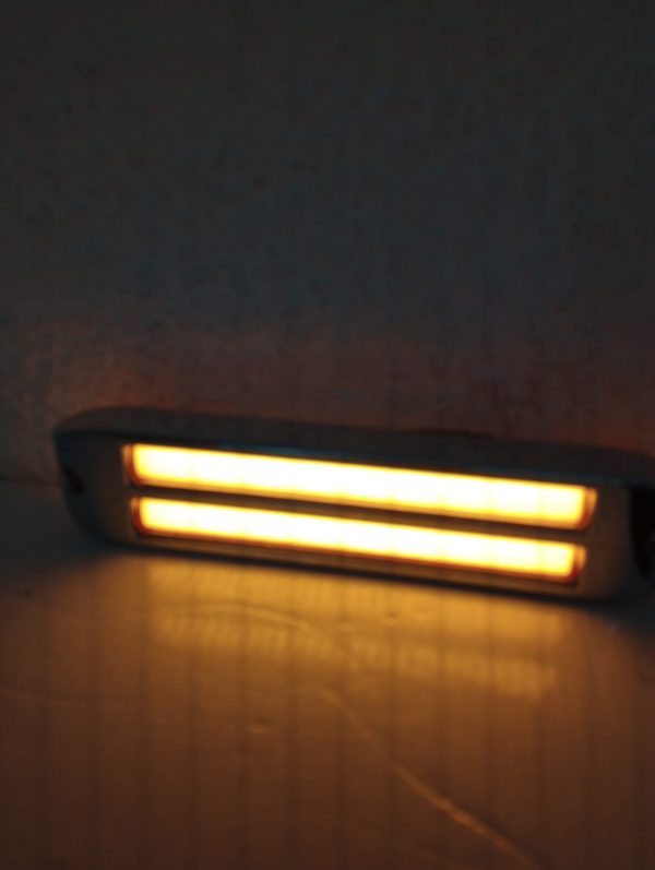 Plafón Ractangular Con Led Y Plasma 12v Color Ambar - Image 6