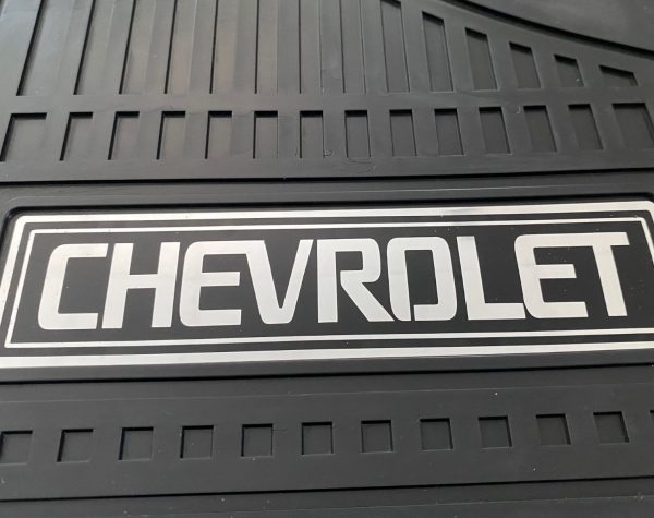Juego 4 Loderas De Fibra Vidrio Universal Logo Chevrolet - Image 4